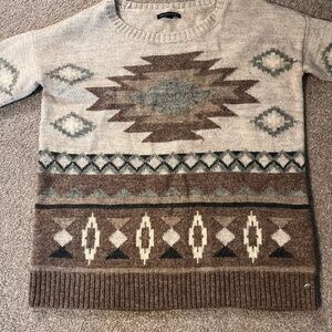 American Eagle Sweater